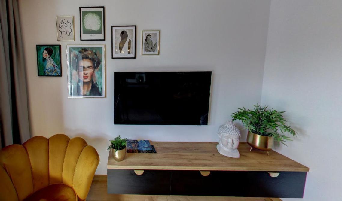 Europa22 Apartament "Sen Jak W Pieciogwiazdkowym Hotelu" - Centrum Miasta Tomaszow Mazowiecki Ngoại thất bức ảnh
