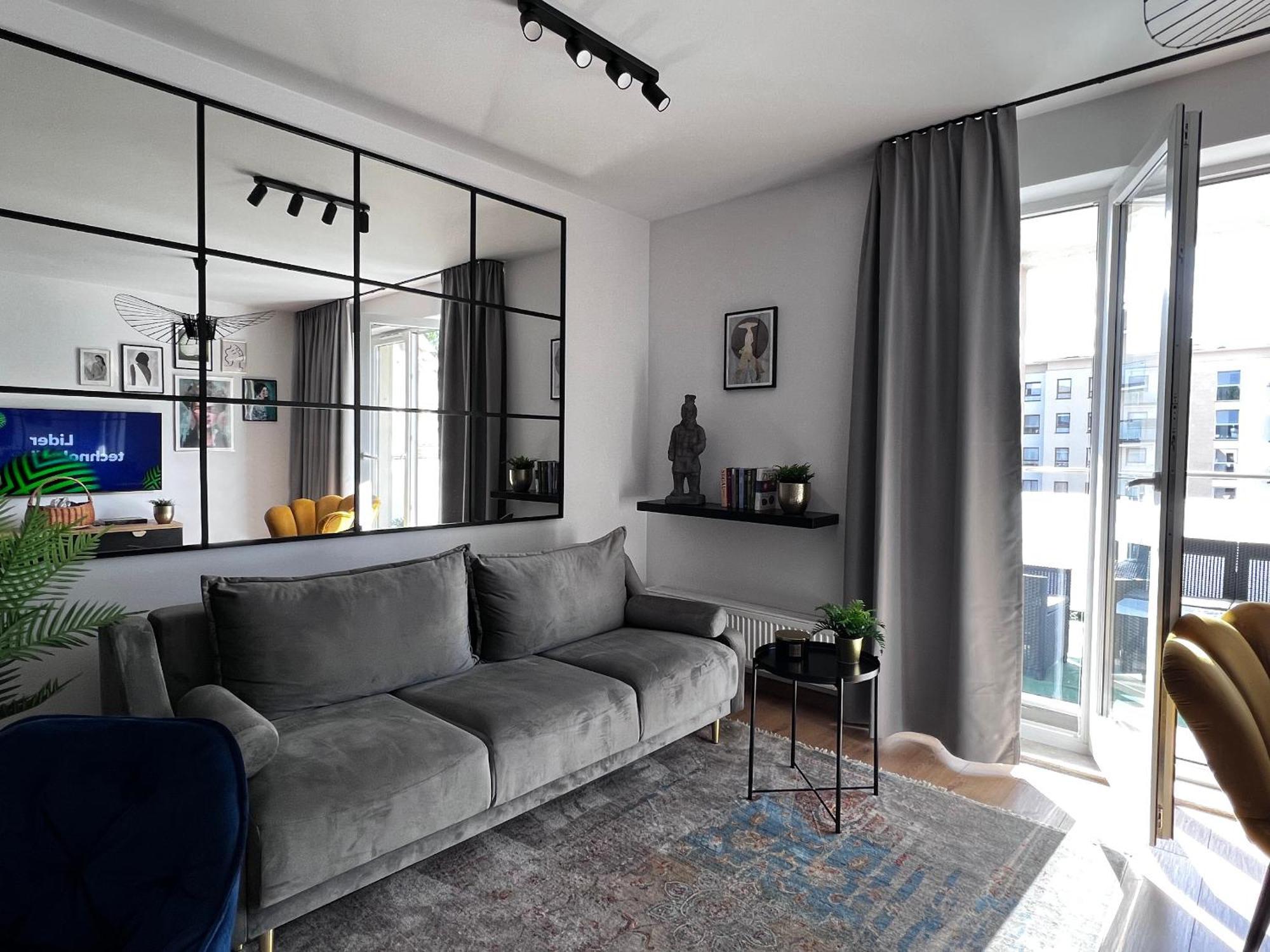 Europa22 Apartament "Sen Jak W Pieciogwiazdkowym Hotelu" - Centrum Miasta Tomaszow Mazowiecki Ngoại thất bức ảnh